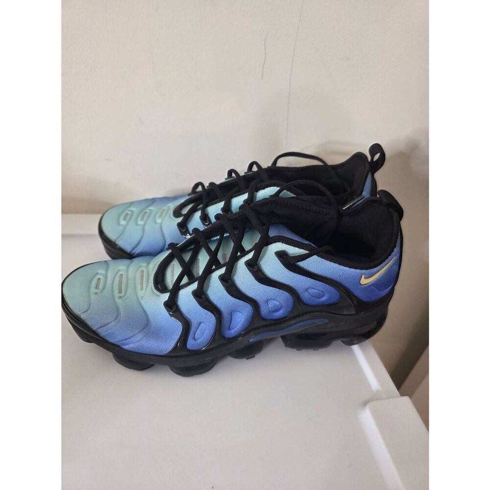 Size 11 - Nike Air VaporMax Plus Original Fade 924453-008